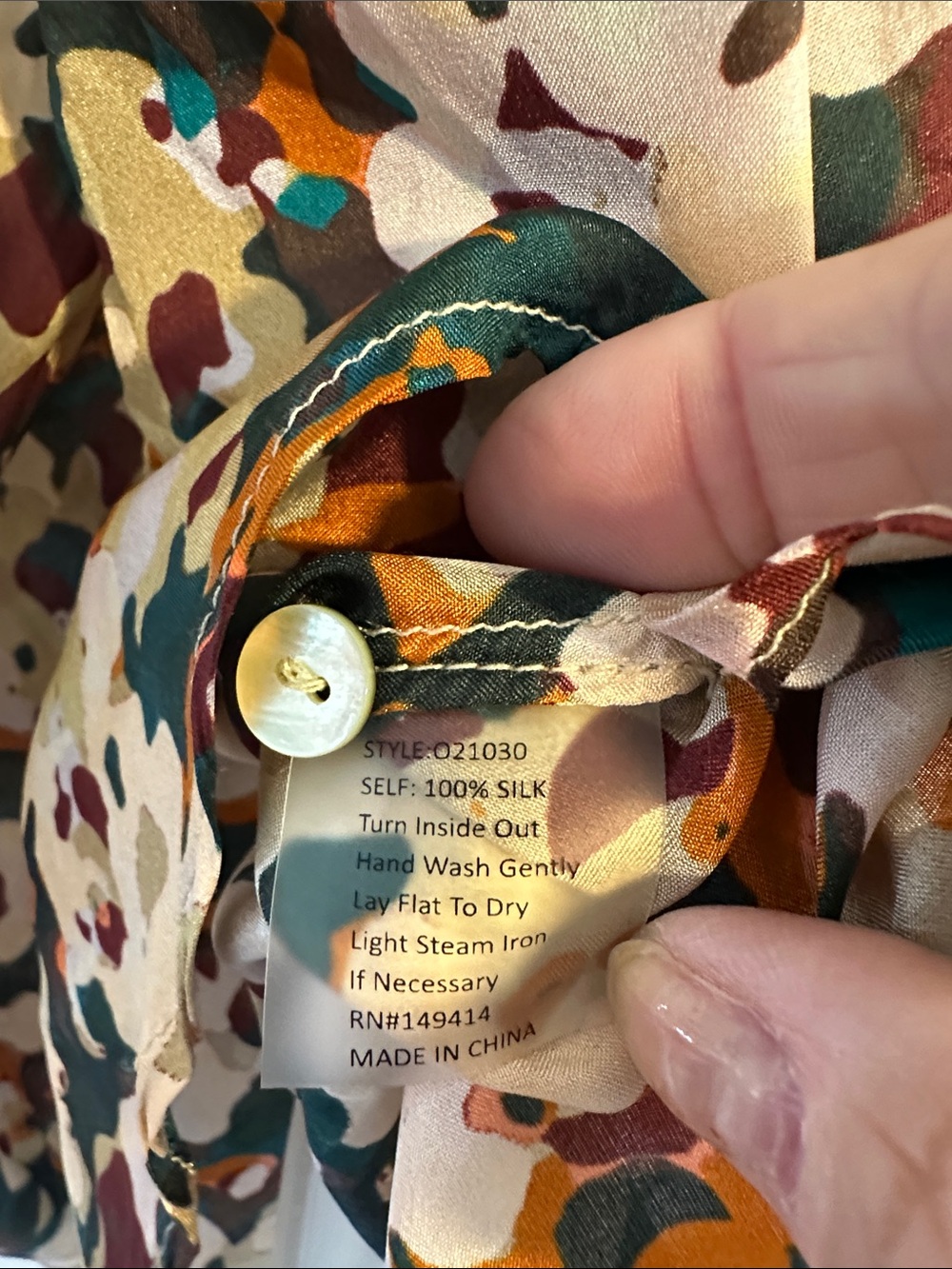 Johnny Was Calme Silk 1/2 Half Button Down Blouse in Floral Brown & Green New - Picture 9 of 10